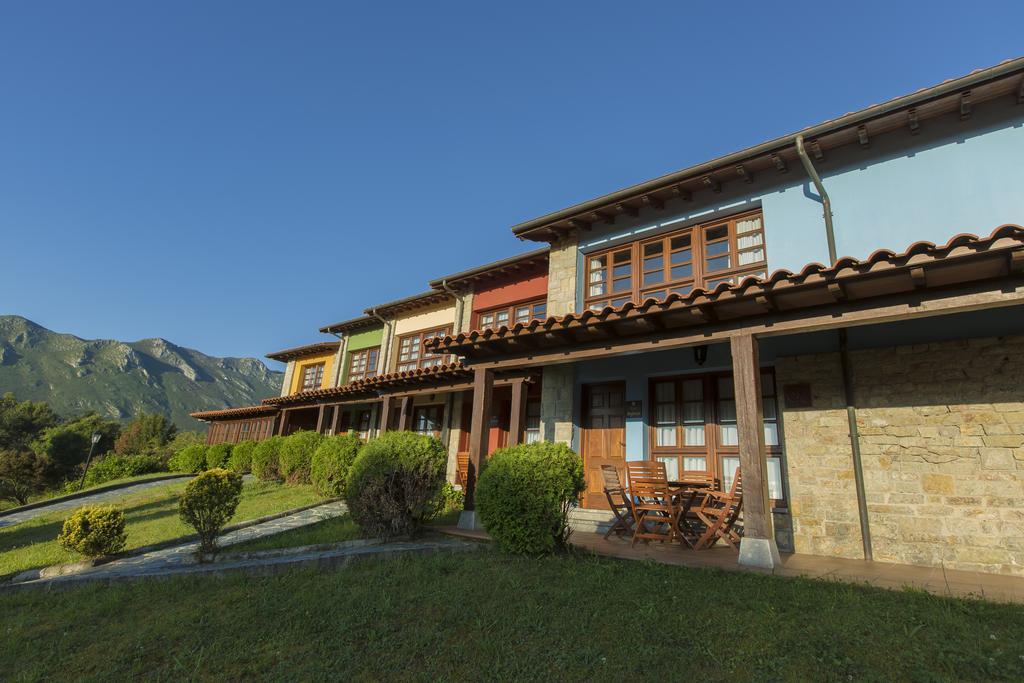 Casas Rurales Playa De Guadamia Llames de Pria ภายนอก รูปภาพ