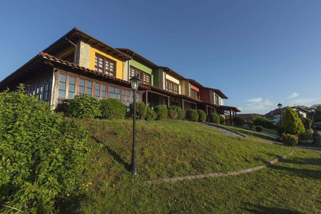 Casas Rurales Playa De Guadamia Llames de Pria ภายนอก รูปภาพ
