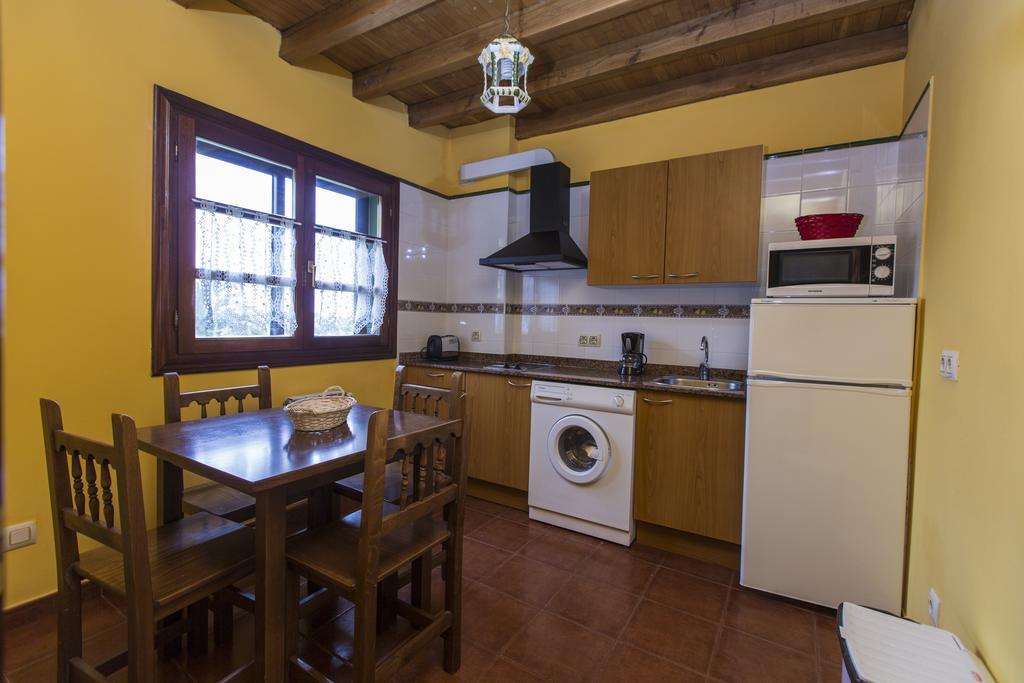 Casas Rurales Playa De Guadamia Llames de Pria ภายนอก รูปภาพ