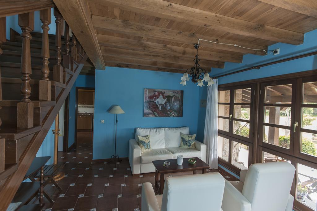 Casas Rurales Playa De Guadamia Llames de Pria ภายนอก รูปภาพ